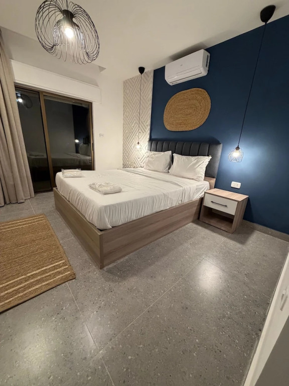 JRE Abdoun Rooftop 2bedroom Kh&sh 02