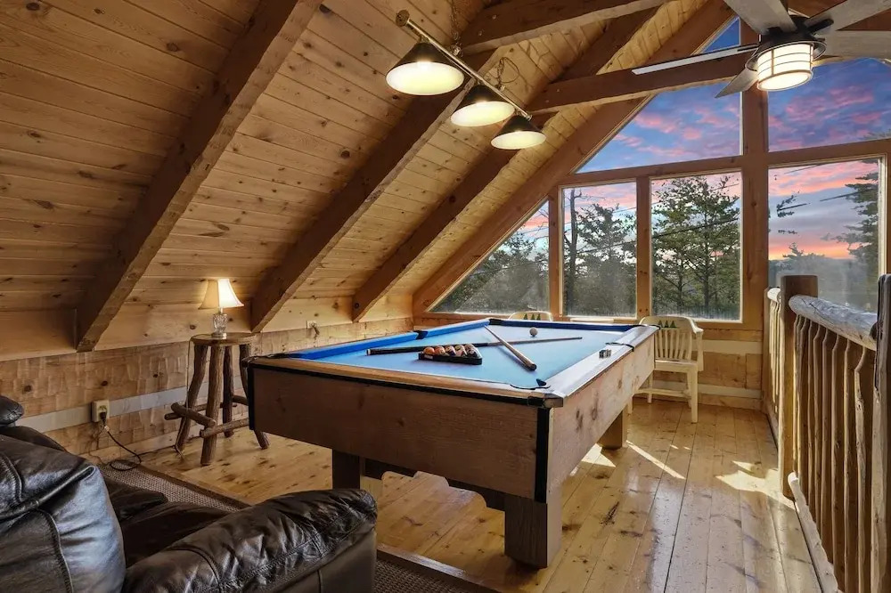 Somewhere In Time 2 Bedroom Cabin