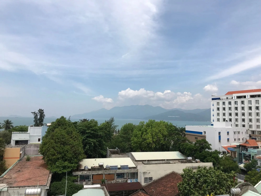 NHAT TAN HOTEL