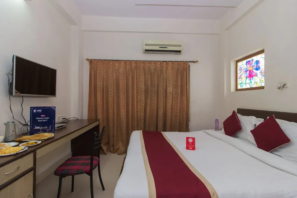 OYO 730 Hotel Karishma Homes