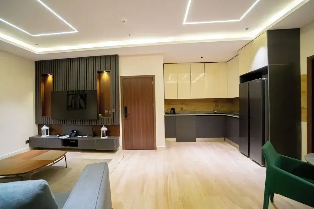 Greyfield Hotel and Apartments