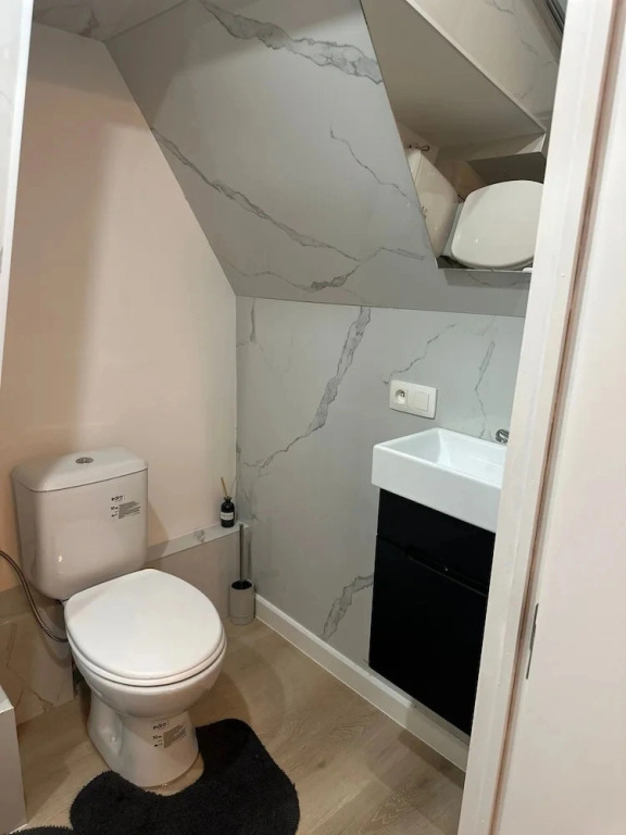 Modern Studio Near the Heart of the City