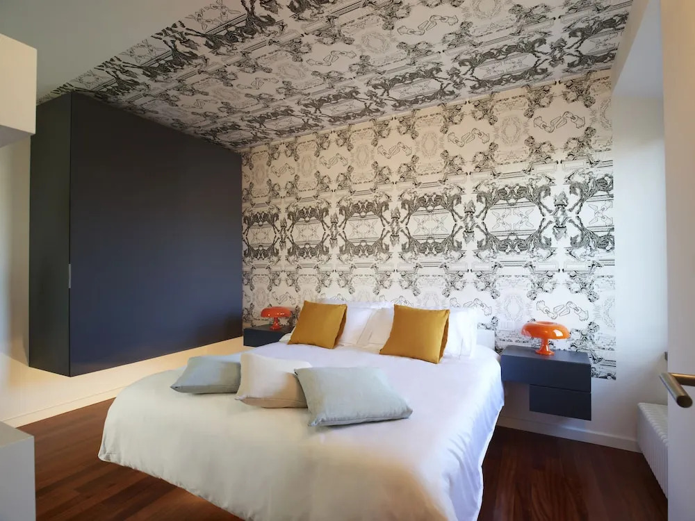The Pinball Luxury Suites