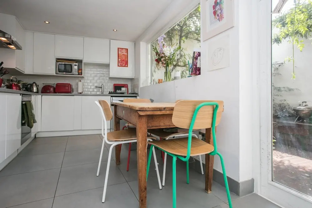 2 Bedroom Home in Kentish Town