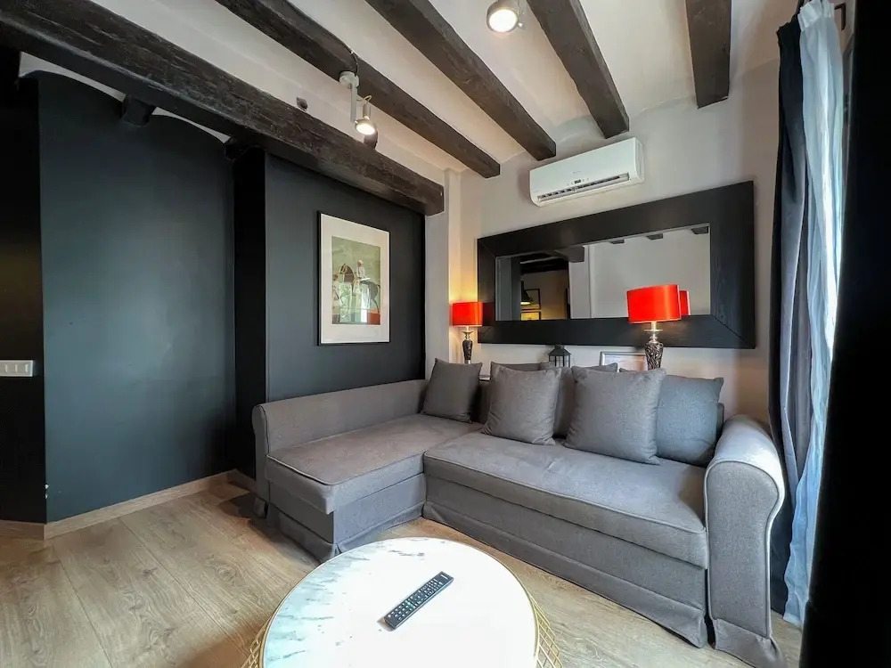 Stay Unique Apartments Est
