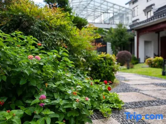 Suzhou Villa Homestay (Taihu Xishan)