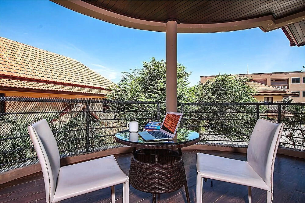 Ban Talay Khaw O12 - 4 Bedrooms
