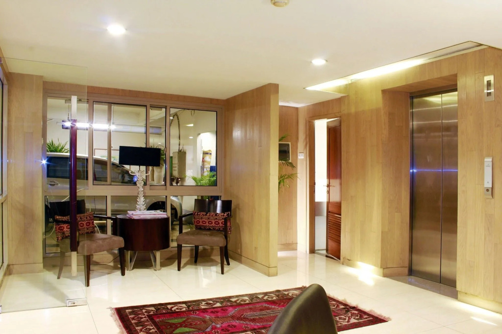 W Home Senopati