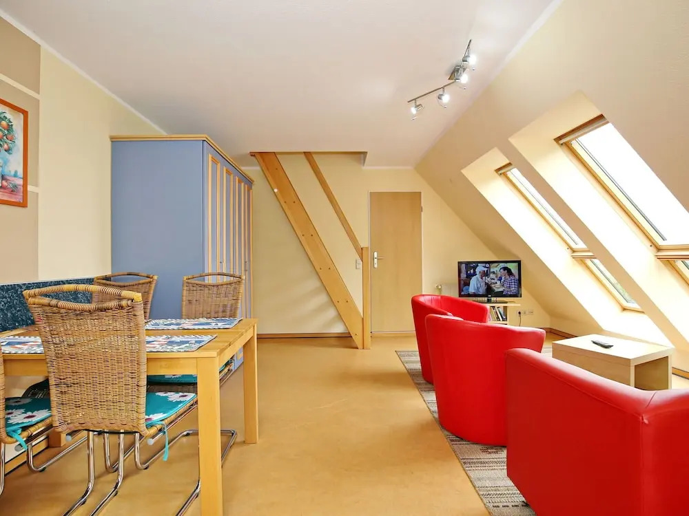 Homely Apartment in Kühlungsborn near Sea Beach