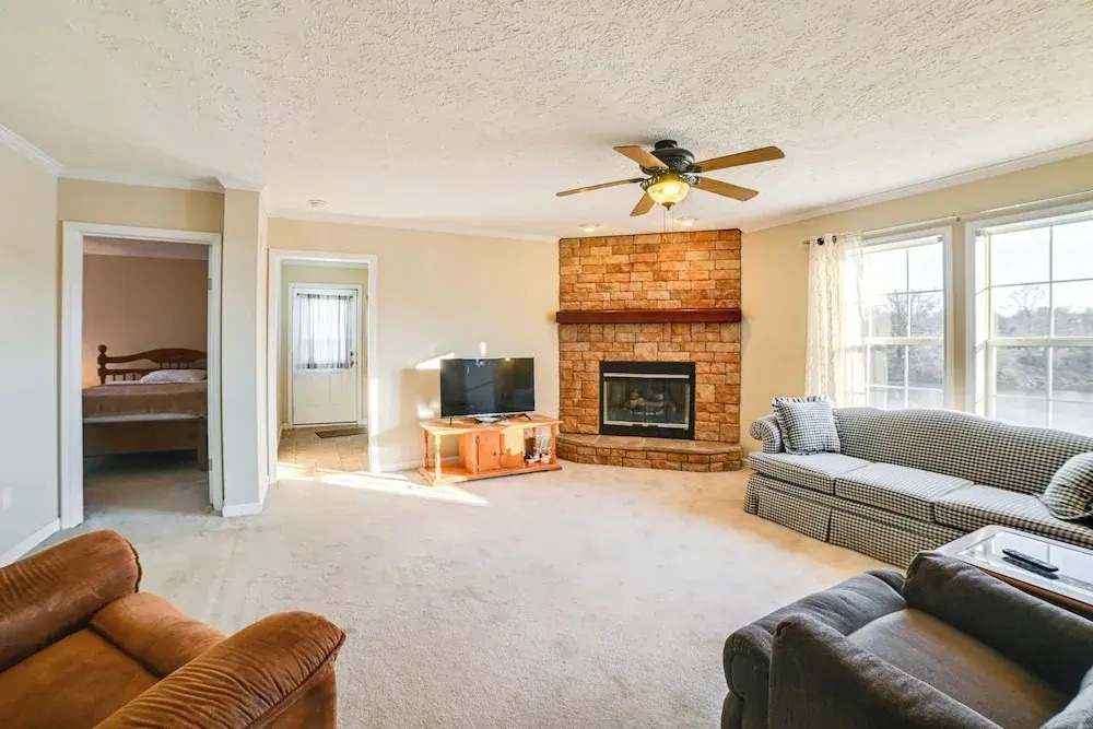 Walk to Ohio River: Golconda Home w/ Water Views!
