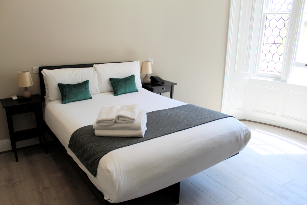 25 Paddington Hotel