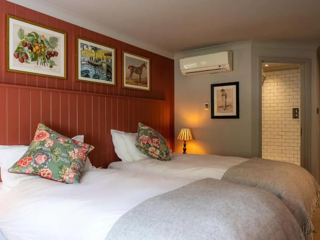 Dukes Head Hotel