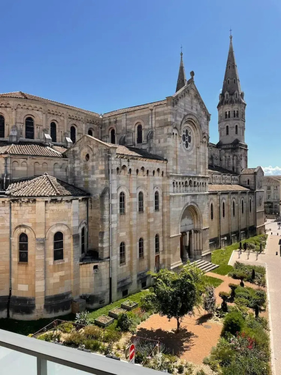 Zenao Apparthôtels Mâcon