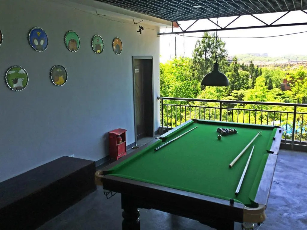 Zoo Courtyard Hostel