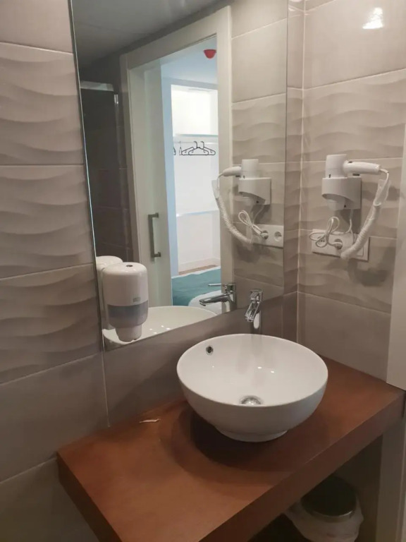 Hostal Cabañas