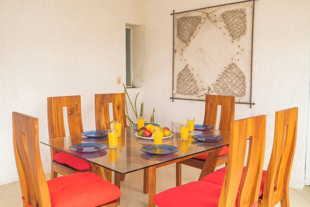Oceanfront condo at voted best Cancun sandy beach
