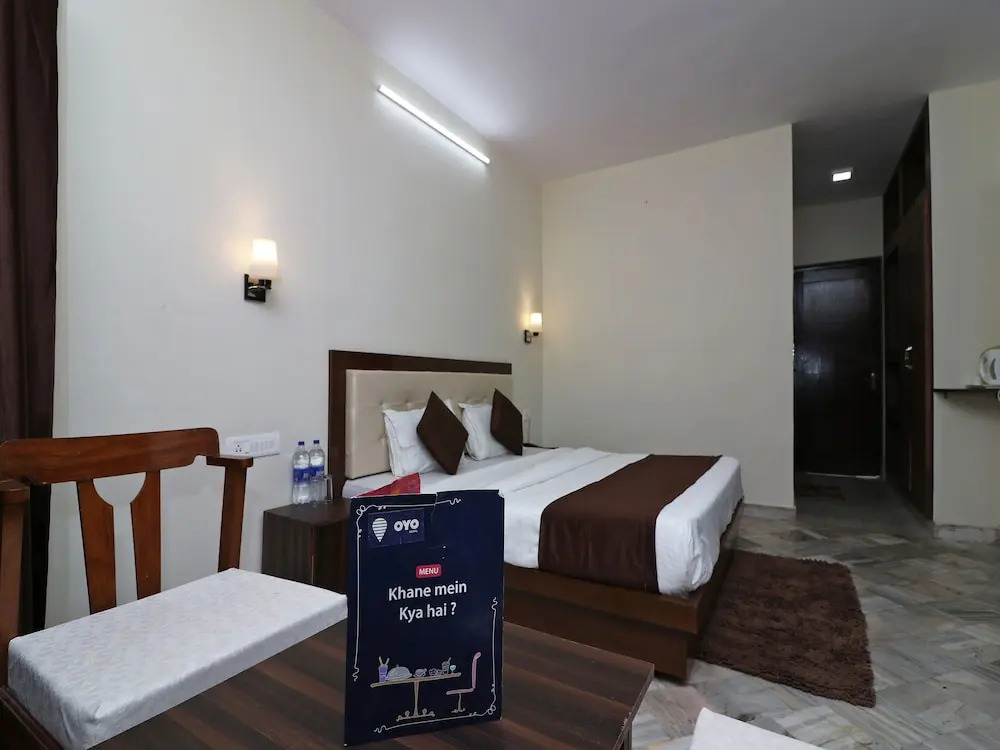 OYO 12853 The Kings Kalandi Resort