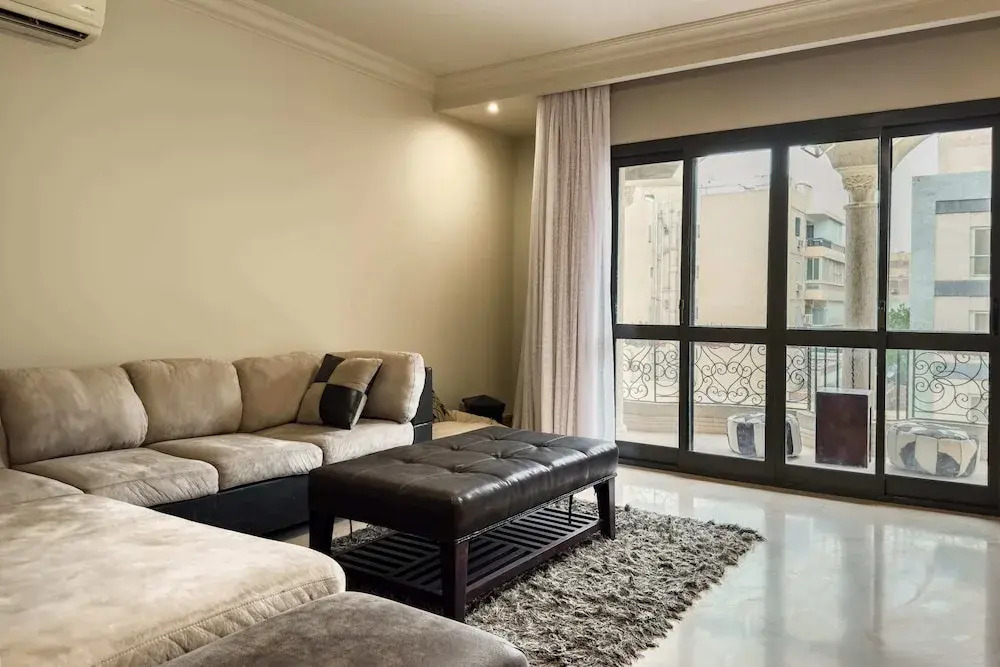 Xuru Stays I The Luxe Loft 2bdr Apt. @ Maadi