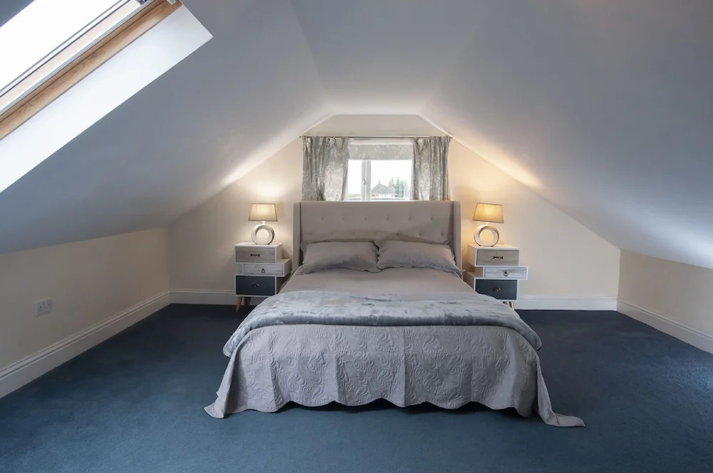 NEW Stunning 3BD House Central Ashford Sleeps 6!