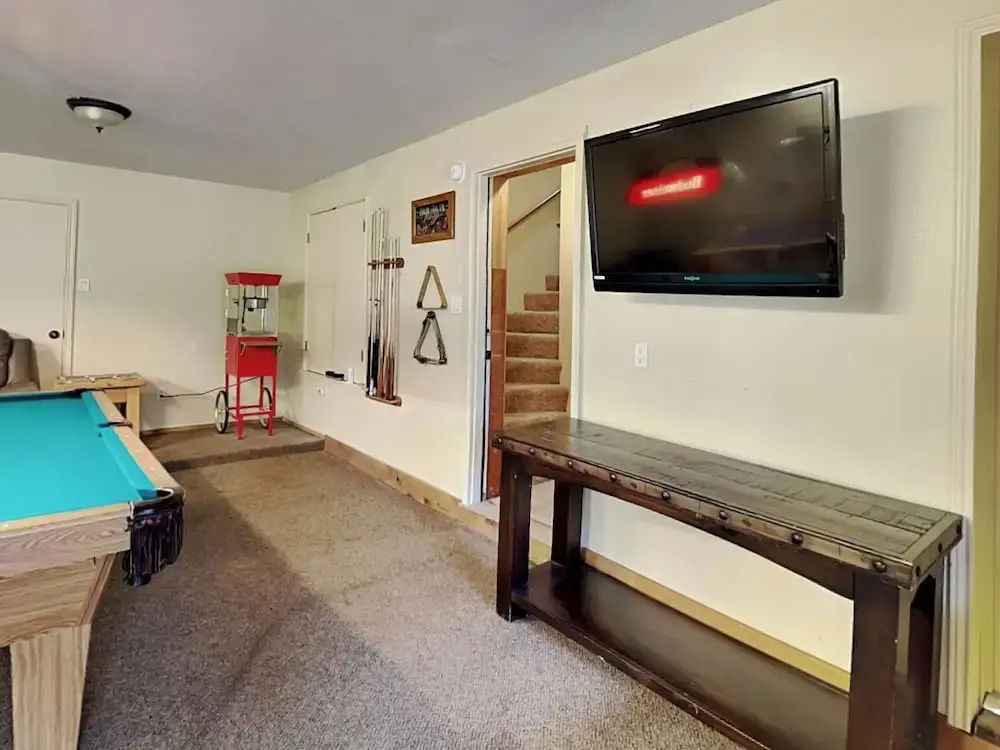 Indianhead Lodge by Ruidoso Vacation Rentals