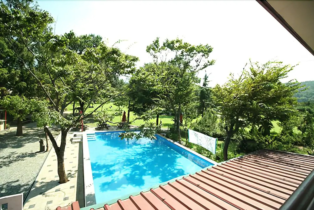 Gongju Gyeryong Four Seasons Pension