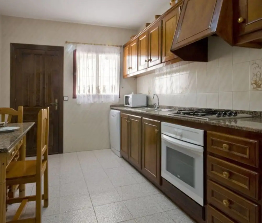 Villa - 3 Bedrooms with WiFi - 106444