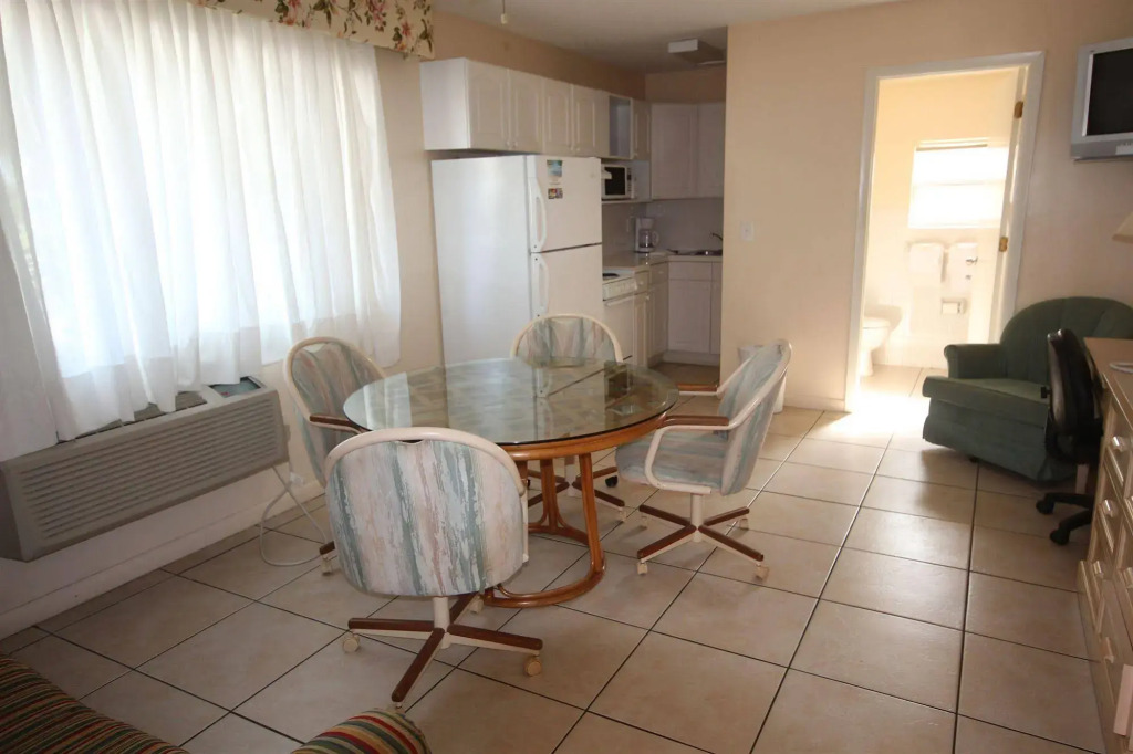 Belleair Beach Resort Motel