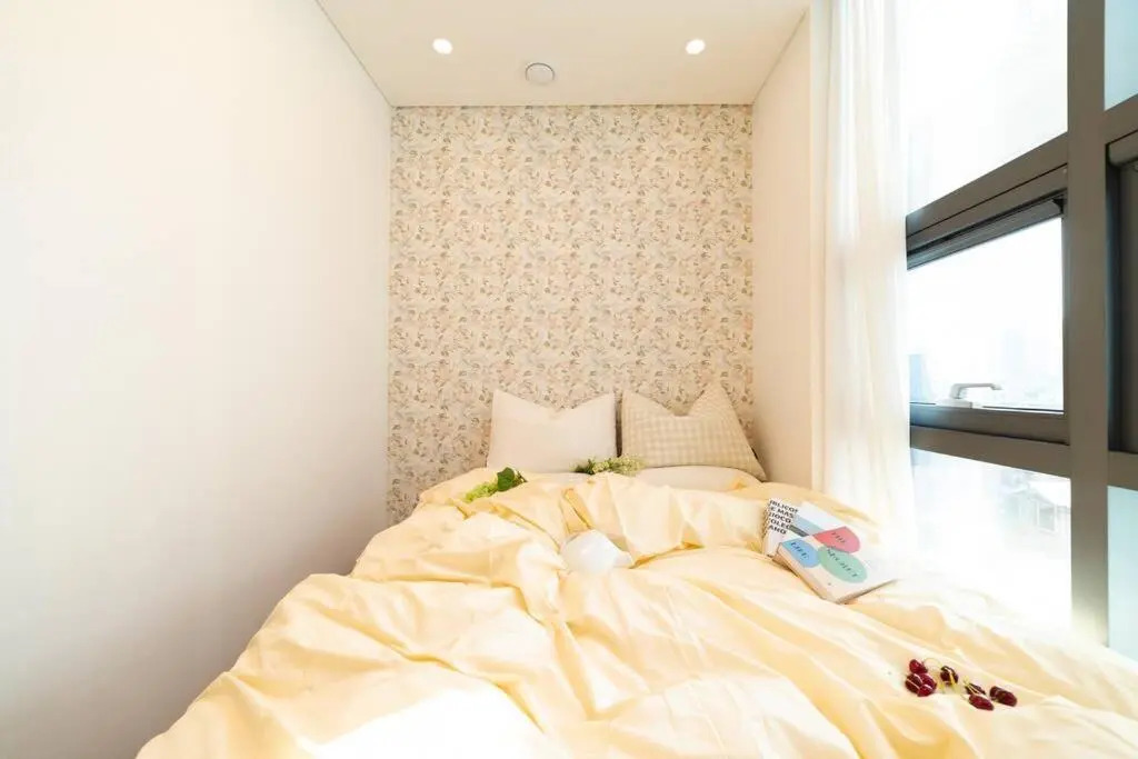 Hongik Univ Station Wave Family Suite #4