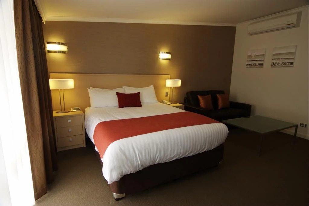 Largs Pier Hotel