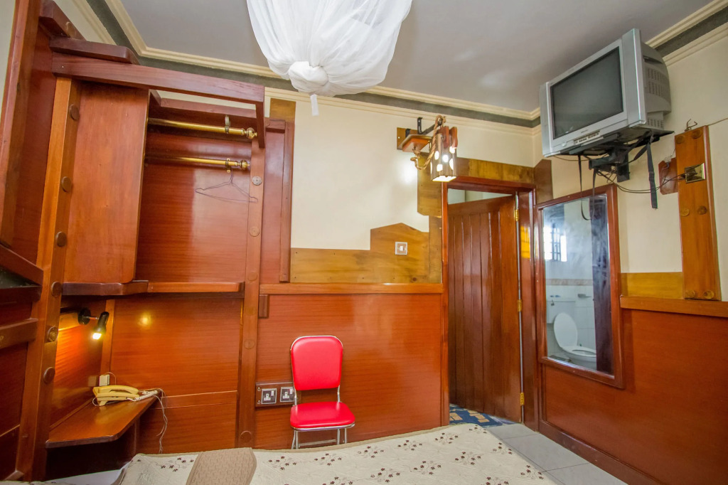 Grand Holiday International Hotel