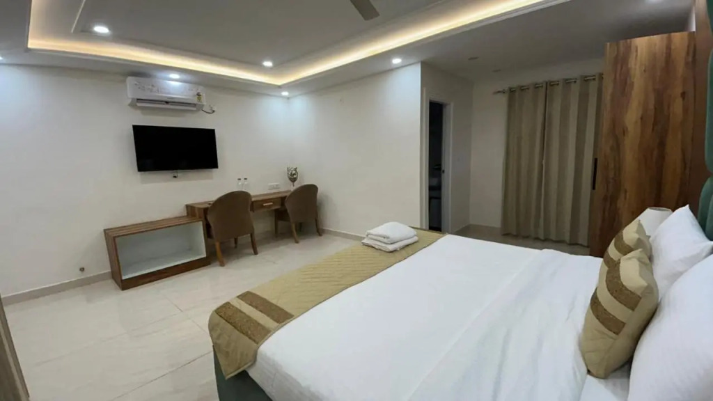 Refined Retreat Dehradun
