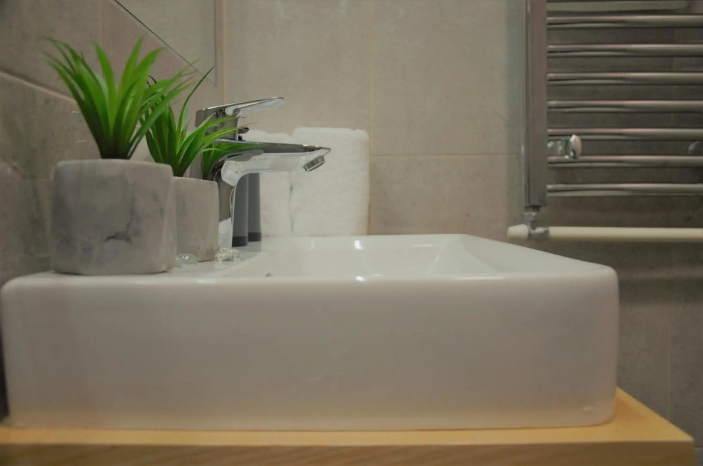 Spacious 2-bedroom apartment with luxury feel