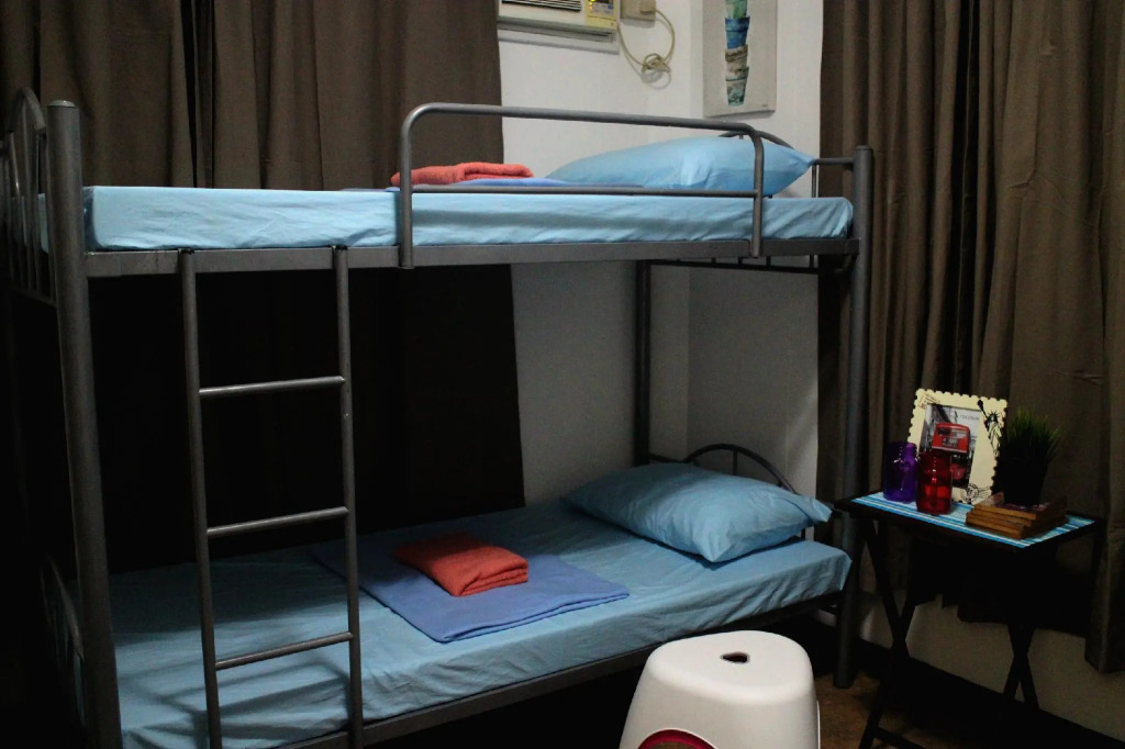 Island Breeze Hostel - Cebu Central