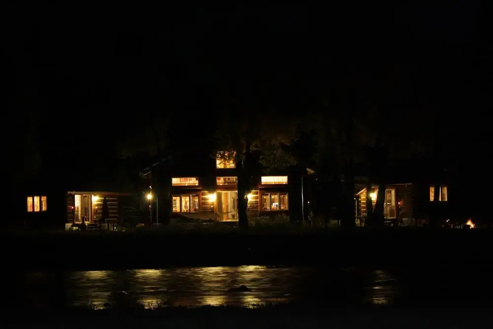 Riverside Meadows Cabins