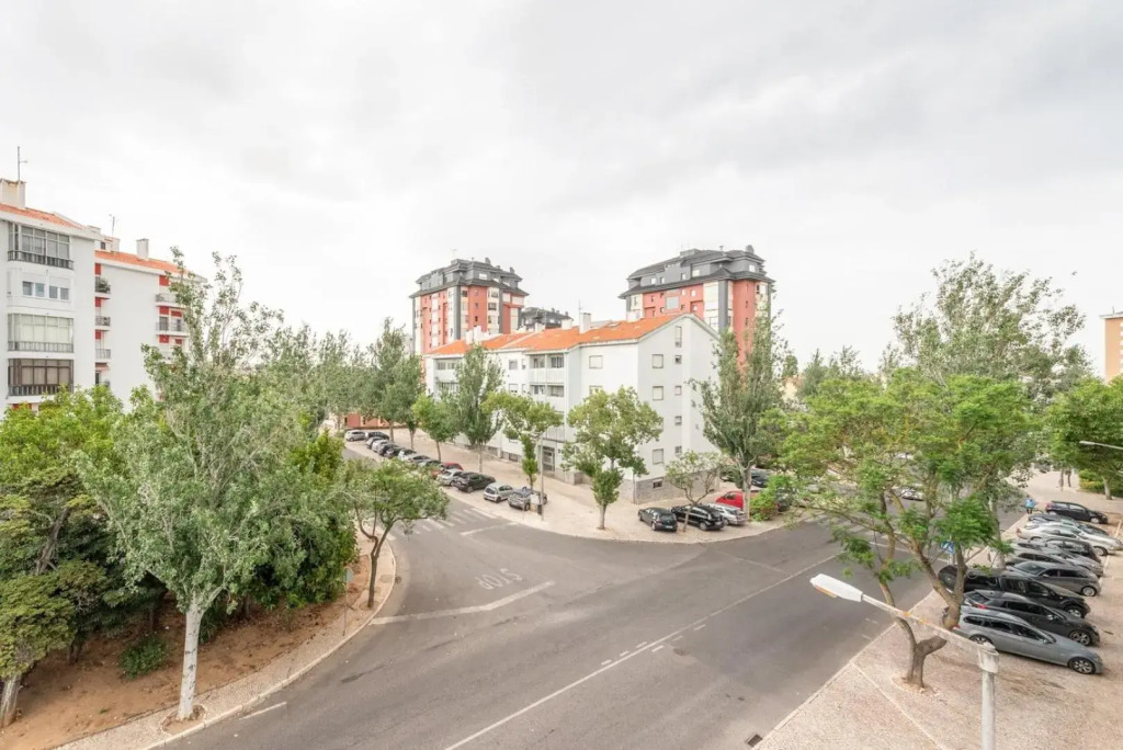 GuestReady - Peaceful One Bedroom Abode in Idyllic Estoril