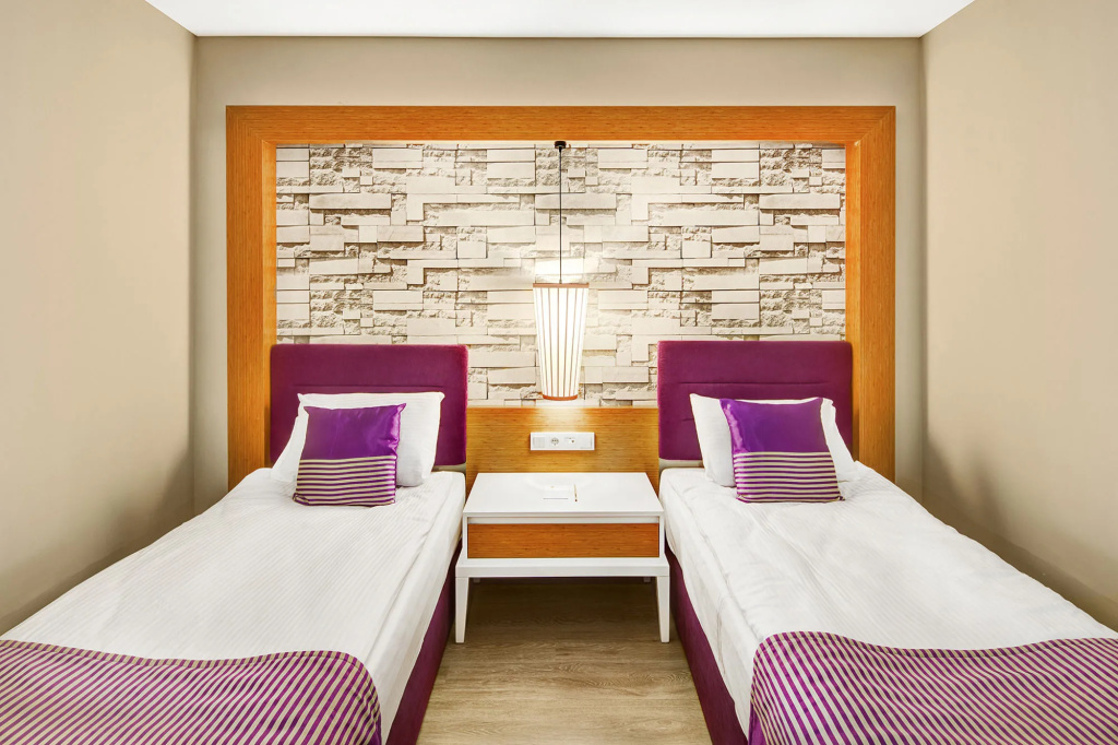 Tui Magic Life Jacaranda