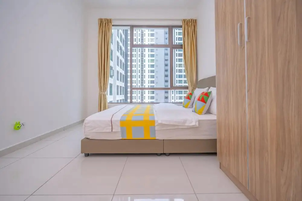 OYO Home 89458 Amazing 2br D'summit