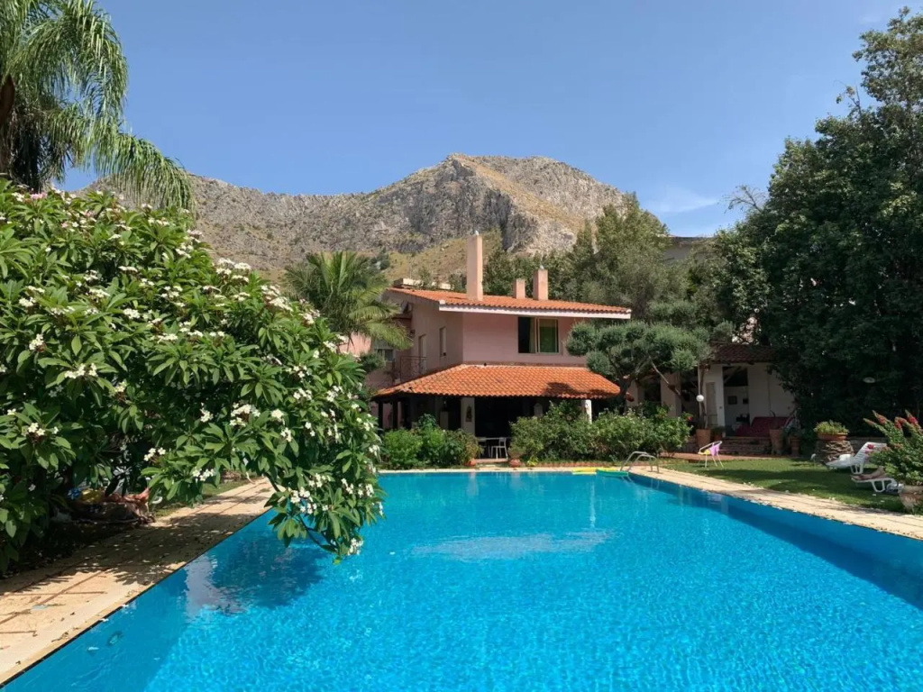 Villa Megna - Green Paradise B&B