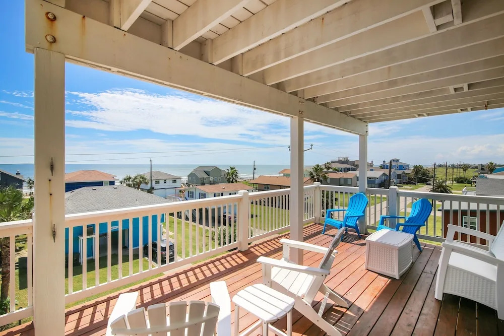 The Ocean Aire 3 Bedroom Home