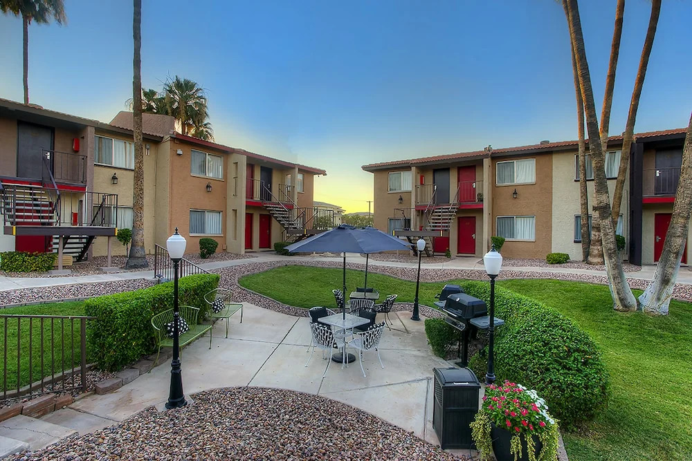 Park Suites at 228 - One Bedroom Apartment