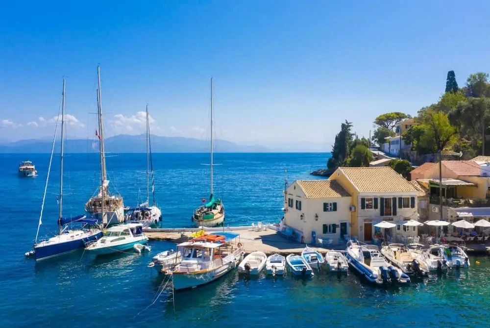 Aimilia Cottage in Longos