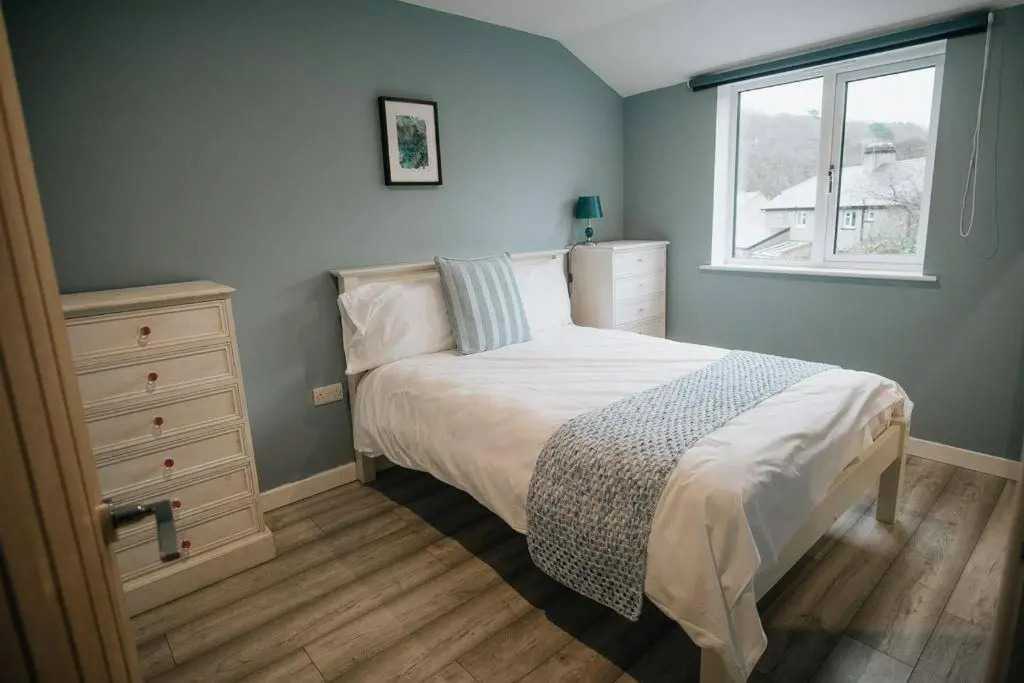 YR HEN BERLLAN - 3 Bedroom House in Snowdonia National Park, Conwy, North Wales