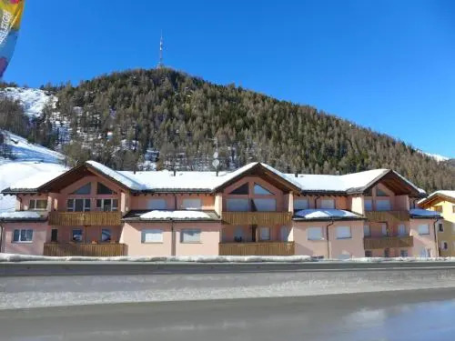 Apartment Chesa Sur Val 13