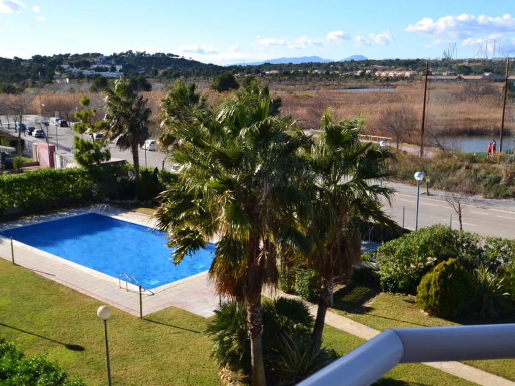 Agradable apartamento en Playa La Pineda (Tarragona)