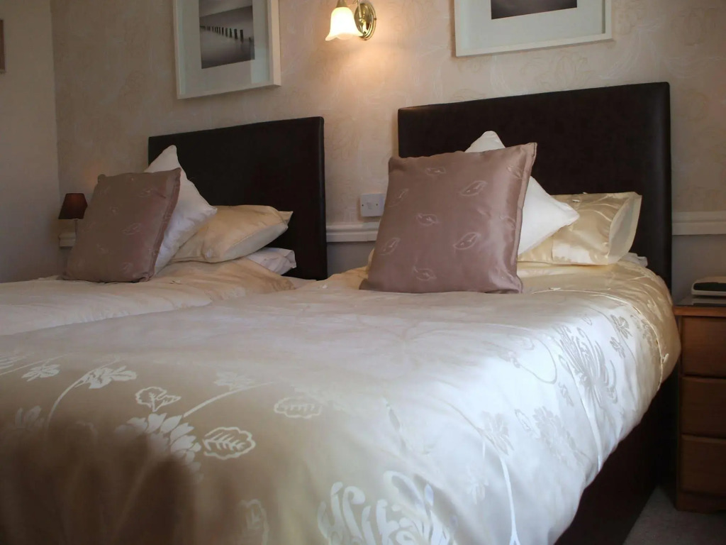 Abbeyfield Hotel