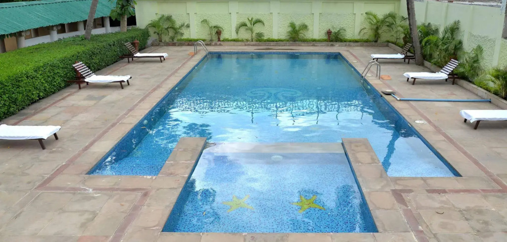 Camellia Hotel, Santiniketan