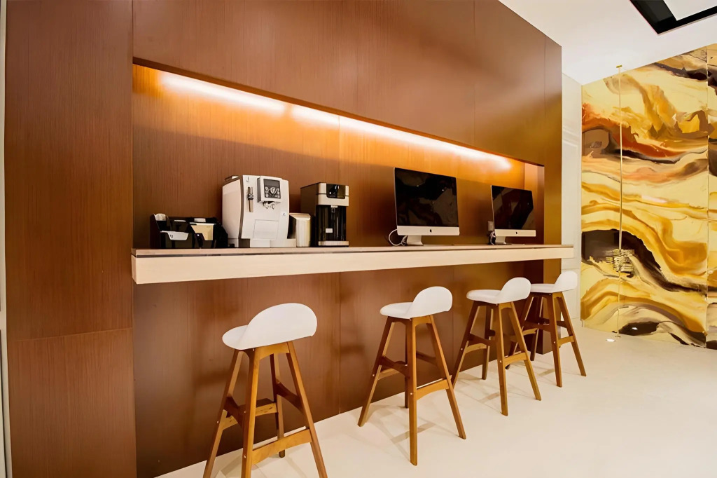 Yitel Premium (Shanghai Jing'an Nanjing West Road)