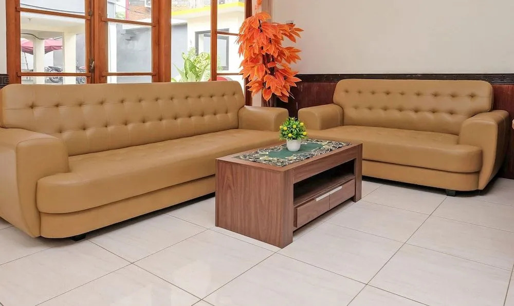 ZEN Rooms near Stasiun Kota Baru