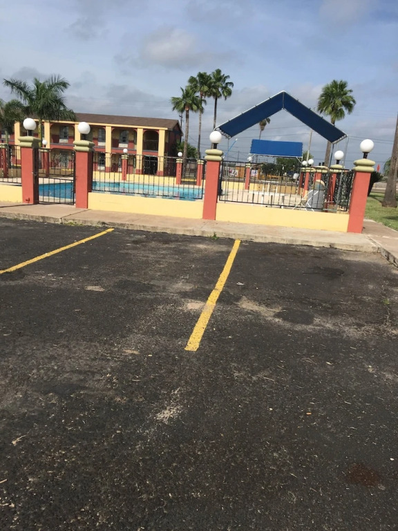 Executive Inn Mercedes Weslaco