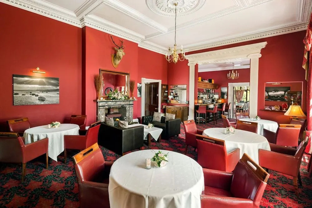 Greenhill Hotel